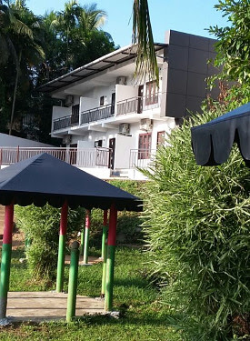 TEAK LAND VAZHIYORAM