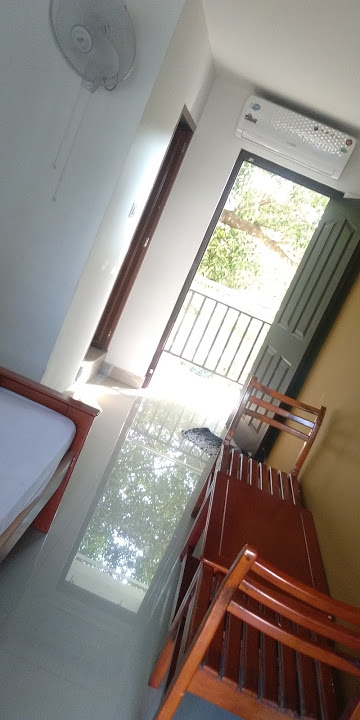 TEAK LAND VAZHIYORAM